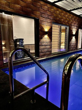 MOUNT BUNGALOWS-Cottage supreme 2bhk PRIVATE POOL